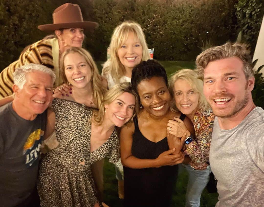 デレック・テラーのインスタグラム：「There’s a lot of Love in this picture! Baby Daddy love ❤️ #tbt」