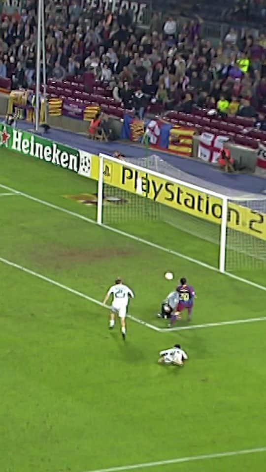 UEFAチャンピオンズリーグのインスタグラム：「Messi's first #UCL goal 🥺」
