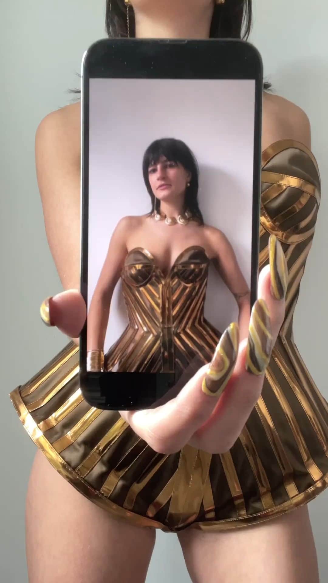 ジャンポール・ゴルチエのインスタグラム：「Your daily shots of #GaultierDivine. ​  #JeanPaulGaultier #IAmDivine ​」