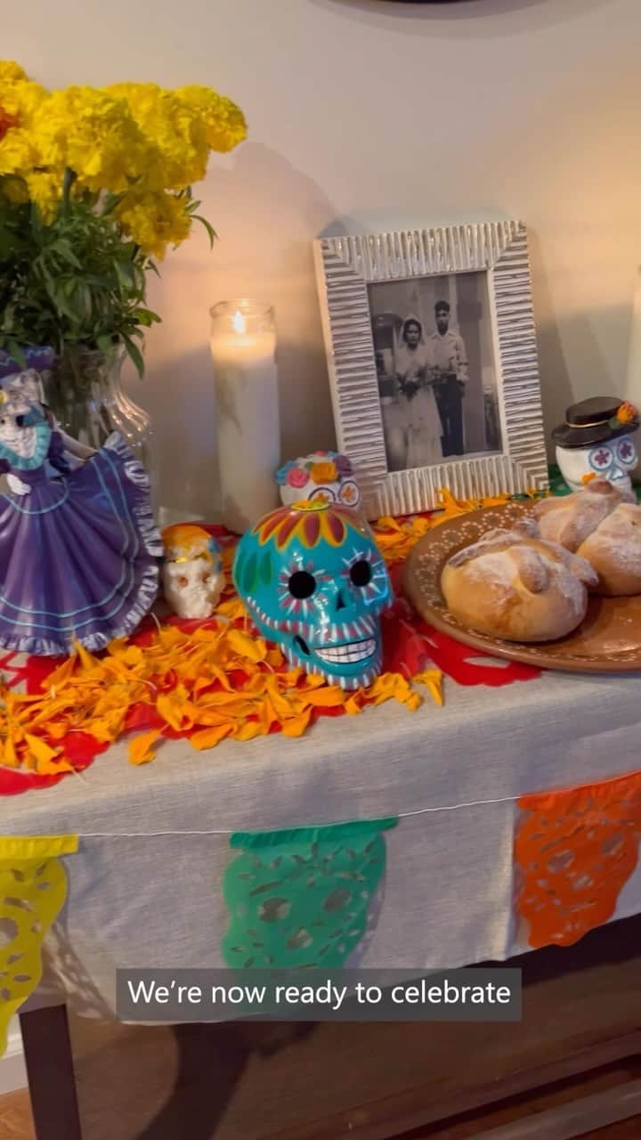 Microsoftのインスタグラム：「Dia de los Muertos is a time when families and friends come together to remember and honor the lives of loved ones who have passed away. Thanks for helping us celebrate this year, @Bing.」