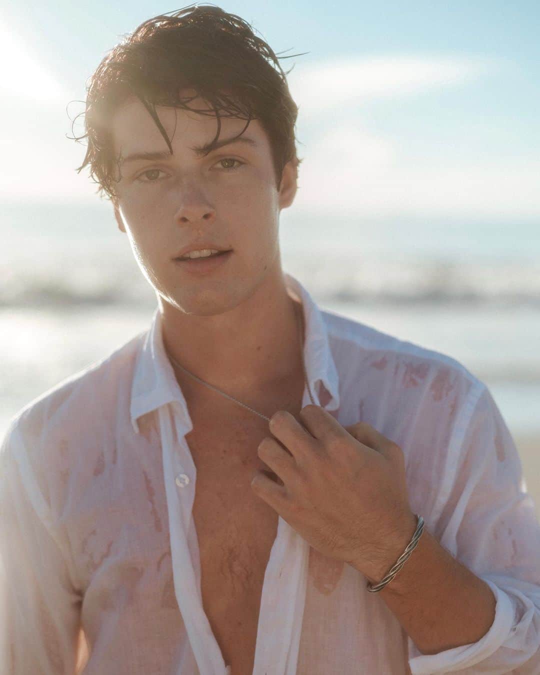 Blake Grayのインスタグラム：「Beach day」