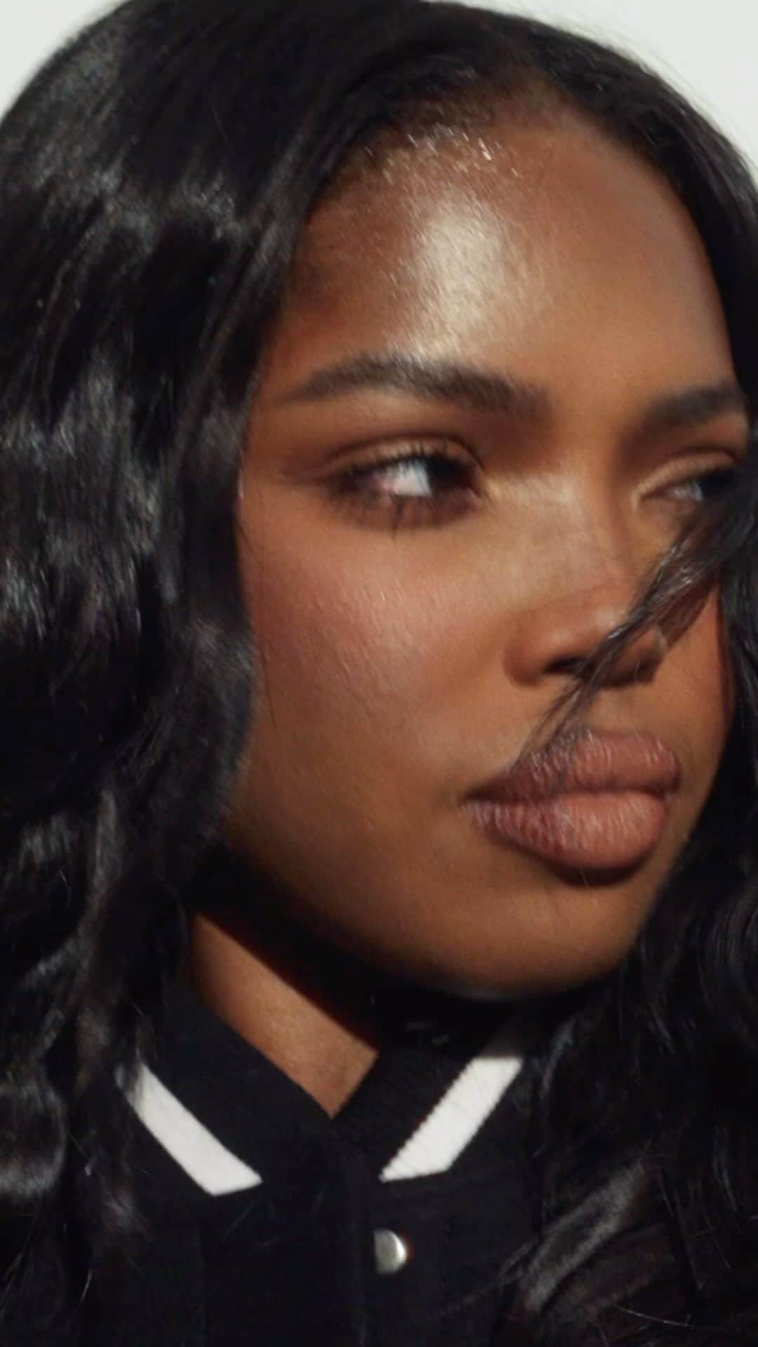 OFF-WHITE C/O VIRGIL ABLOHのインスタグラム：「@ryandestiny wears Off-White™ fw23 collection titled “LUNAR DELIVERY”   cc @farfetch」