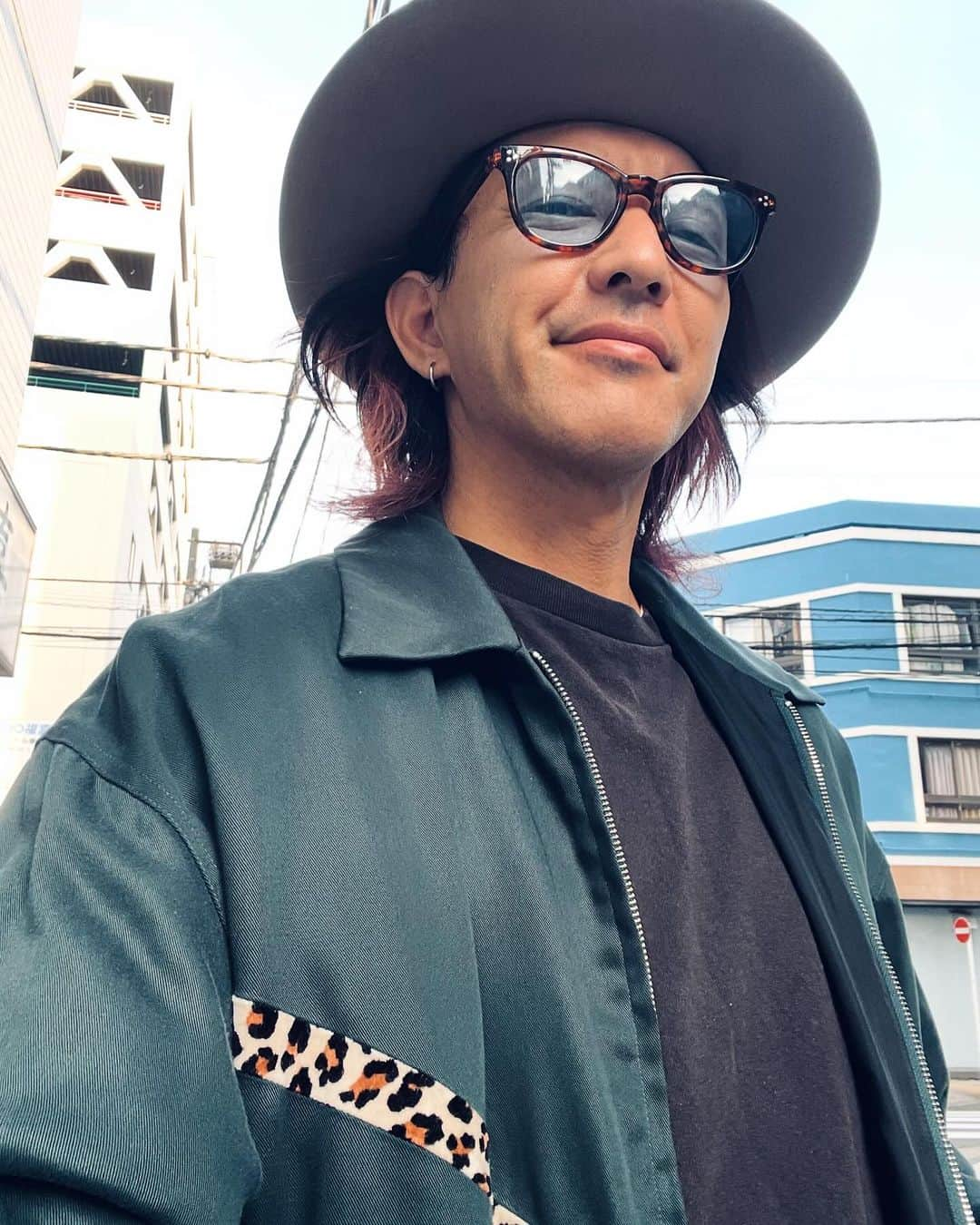 金子昇さんのインスタグラム写真 - (金子昇Instagram)「待ちに待った。WESTERN JACKET！  #wackomaria  #豹柄 #ハット #金子昇  love&rock☆show 「果てしない海の向こうへ」 　　〜月の裏側から〜 　　　　Jupiter  ・本番日程 2023年11月22(水)〜26（日）全８回  22(水)19:00 23(祝木) 14:00、19:00 24(金)19:00 25(土)13:00、18:00 26(日)12:00、16:30  ・劇場　 六行会ホール (品川区北品川2-32-3  京急線新馬場駅最寄り徒歩3分)」11月3日 14時09分 - noboru_kaneko_official