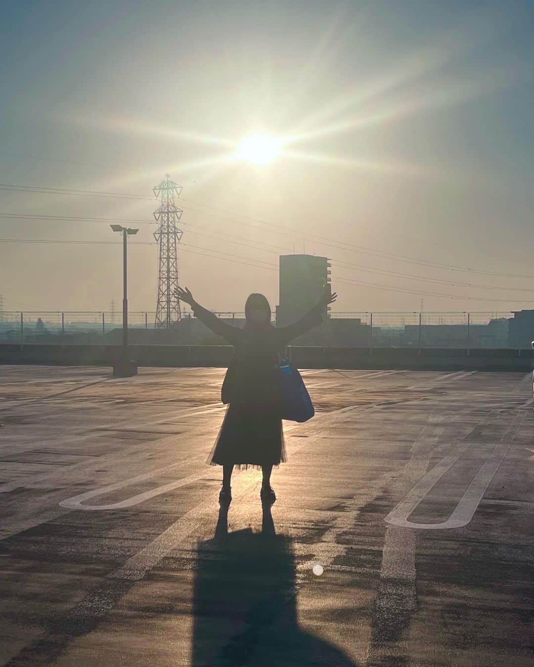 AO さんのインスタグラム写真 - (AO Instagram)「🌞太陽チャージ 早起きいいね #おはよう#朝日#日の出#撮影#いちにちのはじまり」11月3日 12時53分 - ao_sekiguchi