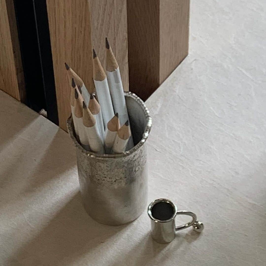 チャ・ジョンウォンのインスタグラム：「🩶📎🗑️🫙 ♡」