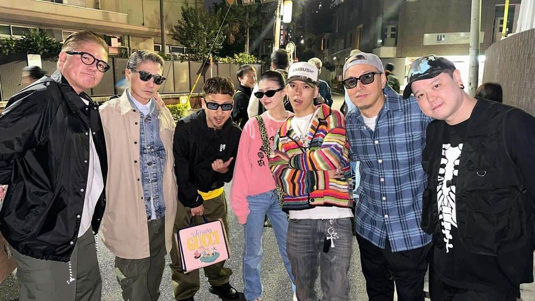 VERBALさんのインスタグラム写真 - (VERBALInstagram)「@otsumoplaza ㊗️  @nigo @verdy 👏👏👏」11月3日 13時15分 - verbal_ambush