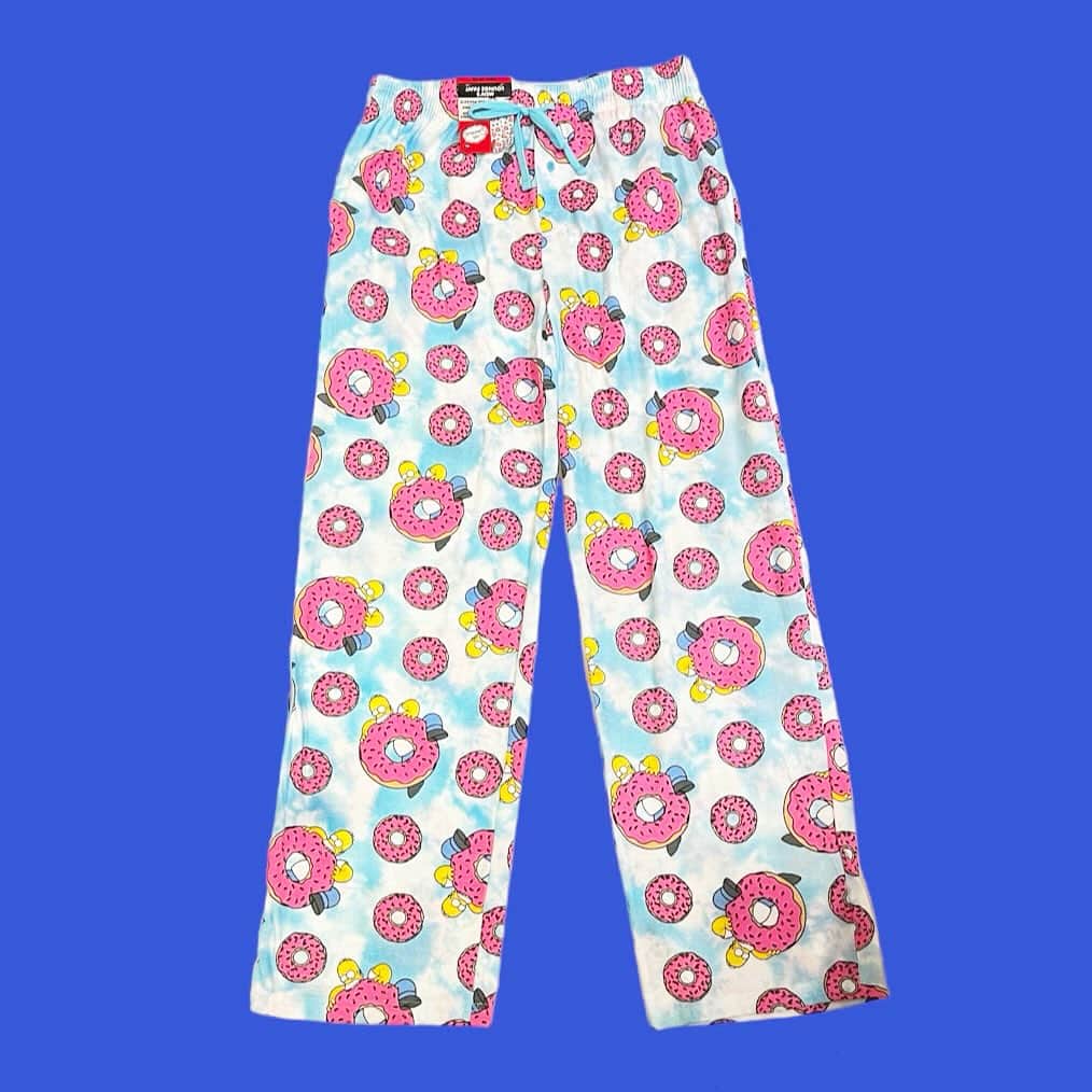 おもちゃやSPIRALのインスタグラム：「The Simpsons Homer pajamas pants入荷しました！  Size SM」