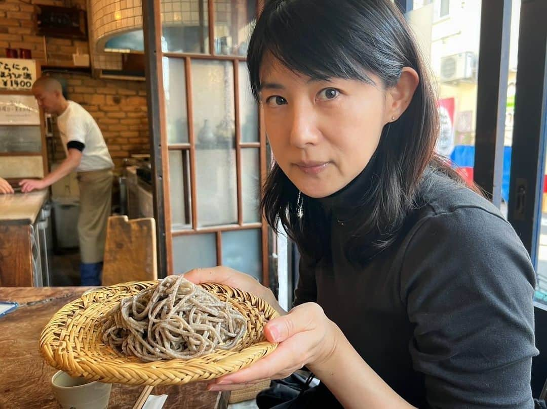 中江有里のインスタグラム：「福島の蕎麦屋2軒、「そば切りからに」から「まき埜」へ  これからMBS「よんチャンTV」出演です。  #中江有里   #よんチャンtv」