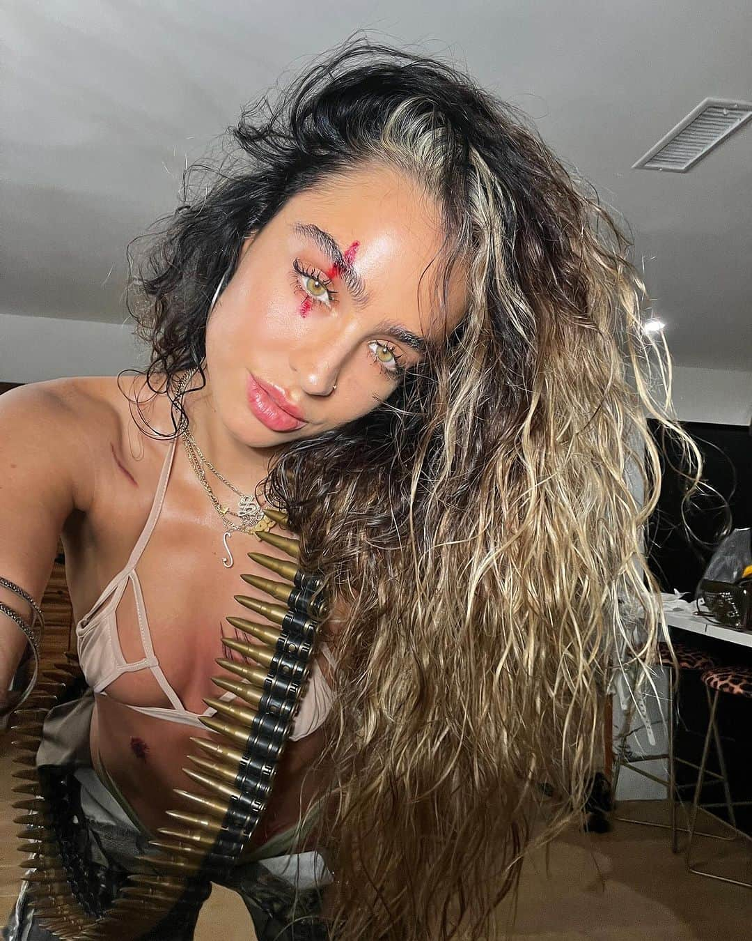 Sommer Rayさんのインスタグラム写真 - (Sommer RayInstagram)「wolf hunter」11月3日 5時03分 - sommerray