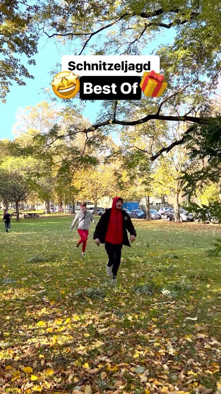 1.FCケルンのインスタグラム：「Community glücklich gemacht. ✔️🤩   Link zum Karnevalstrikot 👉 in der Story 📱 ___ #effzeh」