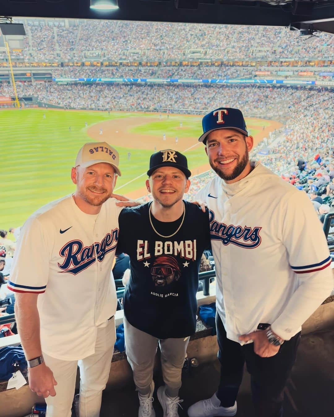 Dude Perfectのインスタグラム：「One Swing Can Change the World (Series)!!! 🏆 From the lowest of lows to the highest of highs - HUGE congrats to the @rangers on bringing the trophy home! 🤠 #WentAndTookIt」