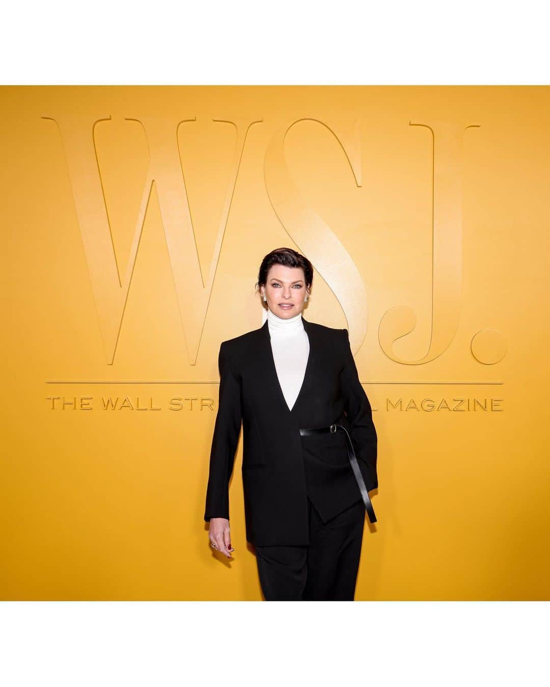 リンダ・エヴァンジェリスタさんのインスタグラム写真 - (リンダ・エヴァンジェリスタInstagram)「Great time yesterday evening at the @wsjmag Innovators of the Year Awards. #WSJInnovators #MOMA #KarlTempler」11月3日 6時02分 - lindaevangelista