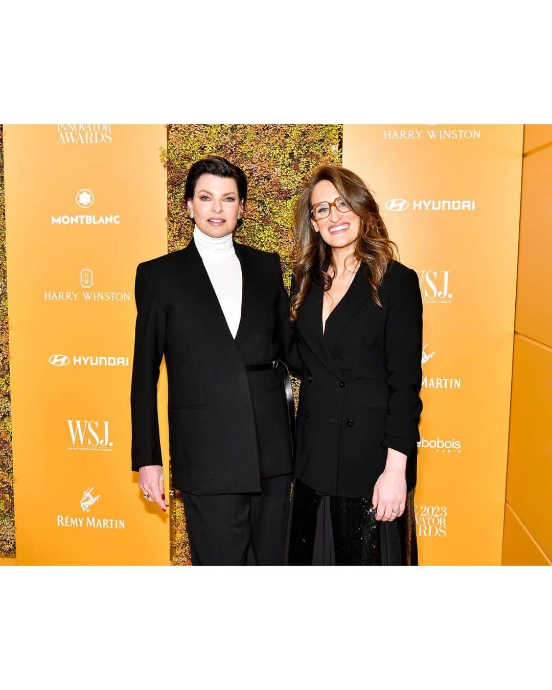 リンダ・エヴァンジェリスタさんのインスタグラム写真 - (リンダ・エヴァンジェリスタInstagram)「Great time yesterday evening at the @wsjmag Innovators of the Year Awards. #WSJInnovators #MOMA #KarlTempler」11月3日 6時02分 - lindaevangelista