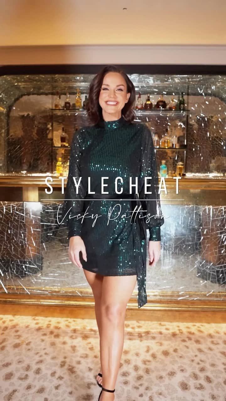 ヴィッキー・パティソンのインスタグラム：「IT’S FINALLY HERE! Introducing Style Cheat x Vicky Pattison Party Season collection 💫✨  It’s THE must have Party Season collection chock full of party essentials from Sequins, Feathers and show-stopping Velvet pieces!! Absolutely everything you need to STAND OUT this Party season ✨ Not to mention, gorgeous wardrobe staples like Co-Ords, Jumpsuits, Blazers, Knitwear, Mini to Maxi Dresses, and SO much more.  Shop Now at STYLECHEAT.COM.. link is in my bio and now on my story!!! Happy shopping my lovelies.. 🤩 AD」