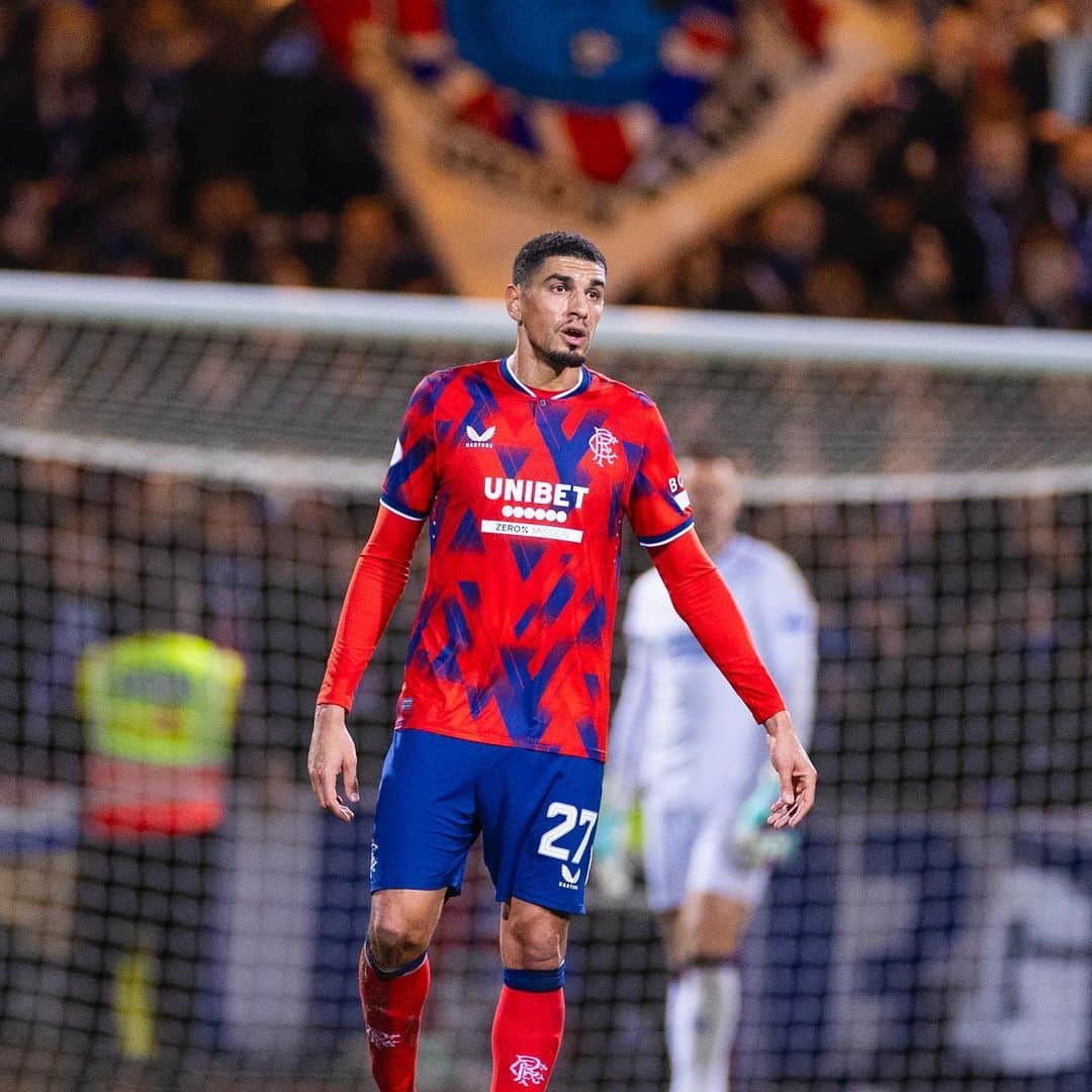レオン・バログンさんのインスタグラム写真 - (レオン・バログンInstagram)「What a feeling to be back out there with the boys - great win, clean sheet and a strong team performance overall away from home last night 🙏🏽」11月3日 6時32分 - leonbalogun