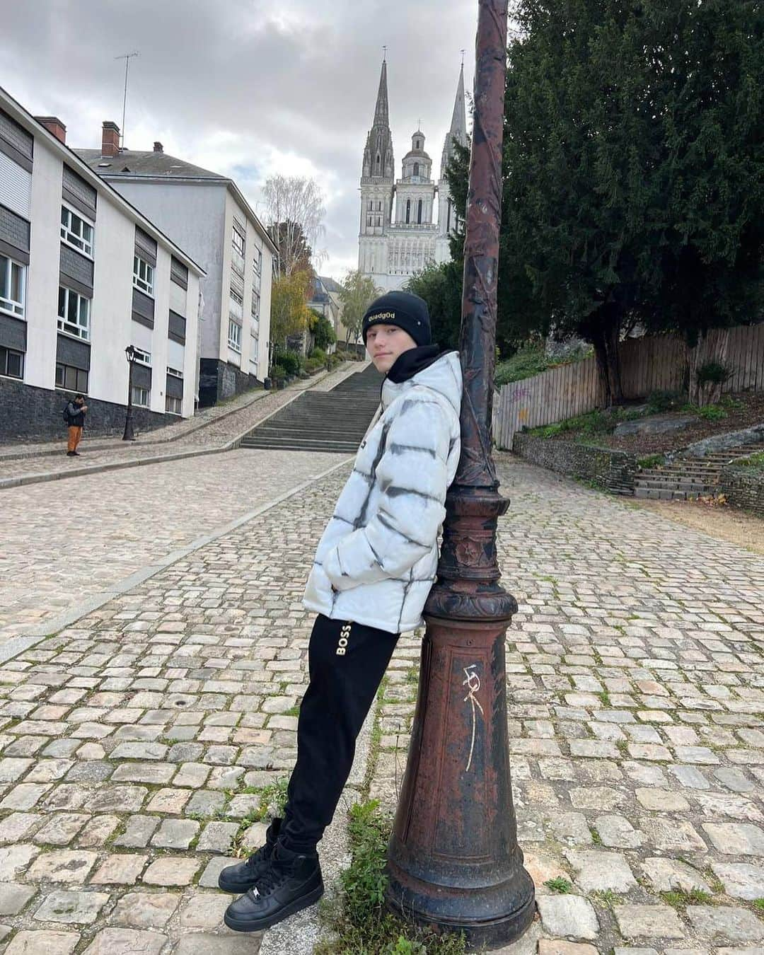 イリア・マリニンさんのインスタグラム写真 - (イリア・マリニンInstagram)「Exploring beautiful Angers this morning 🇫🇷」11月3日 6時33分 - ilia_quadg0d_malinin