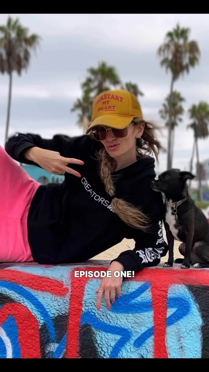 コーディー・レニー・キャメロンのインスタグラム：「Riding Route 66 Day 1 Episode is live!!! From the beach to the dessert! Click youtube link in bio or type in www.youtube.com/@IronPonyShow to watch!   This episode is brought to you by @op_care ⚡️🫶🏻😎🙌   Shoutout to our team: @jigger.la @pontiuspilot @rach.mclach @heyitschopper   #Route66 #HarleyDavidson #CrossCountry #Motovlog #RoadTrip #BikerBabe #MotorcycleGirl #BikerChicksOfInsta」