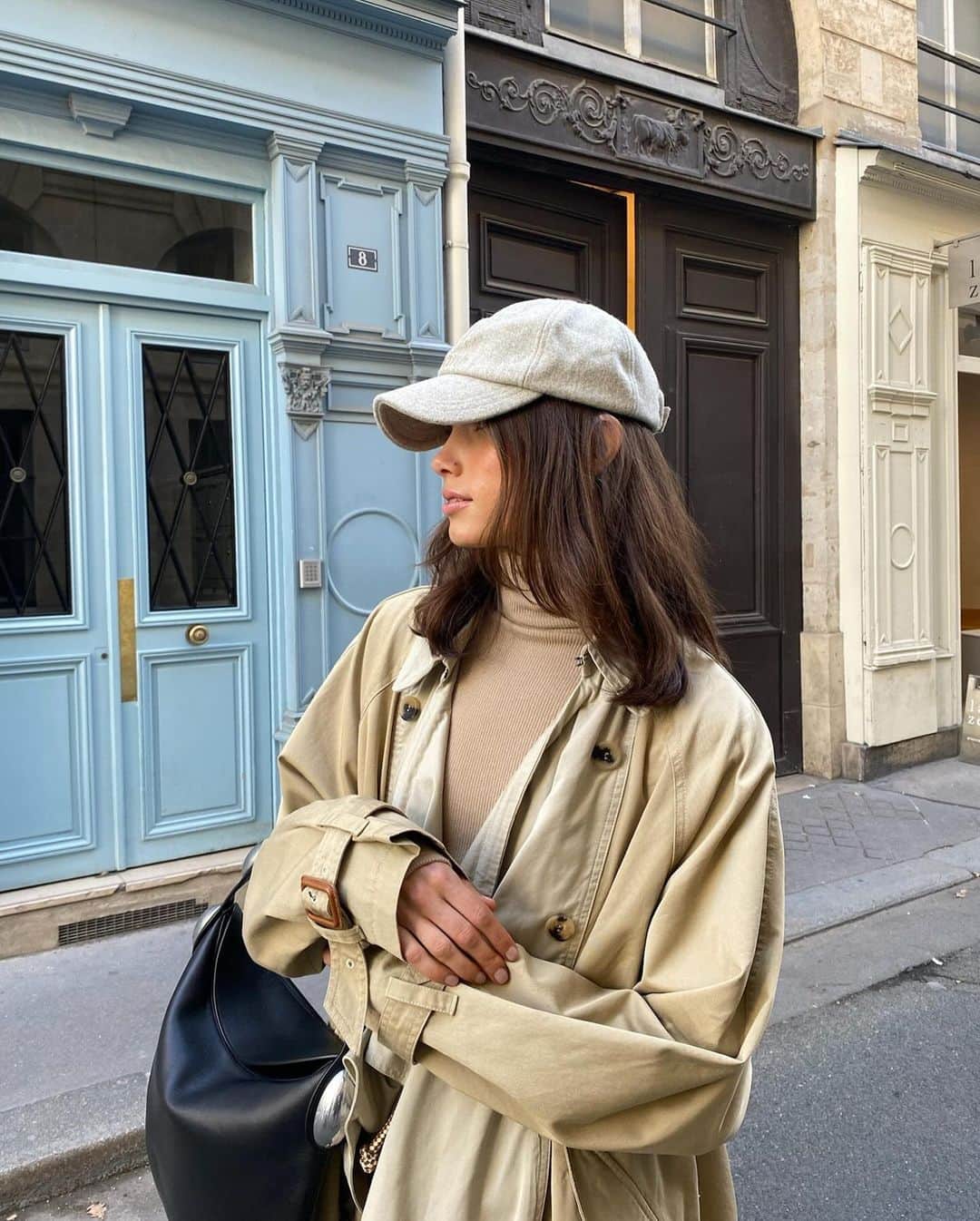 Shopbopさんのインスタグラム写真 - (ShopbopInstagram)「CITY COOL: Up your street-style game in the latest effortlessly chic ensembles (think drape-y trench coats, knee-high boots & slouchy-sleek shoulder bags). Shop the latest from #IsabelMarant & more via link in bio 🛍️」11月3日 7時36分 - shopbop