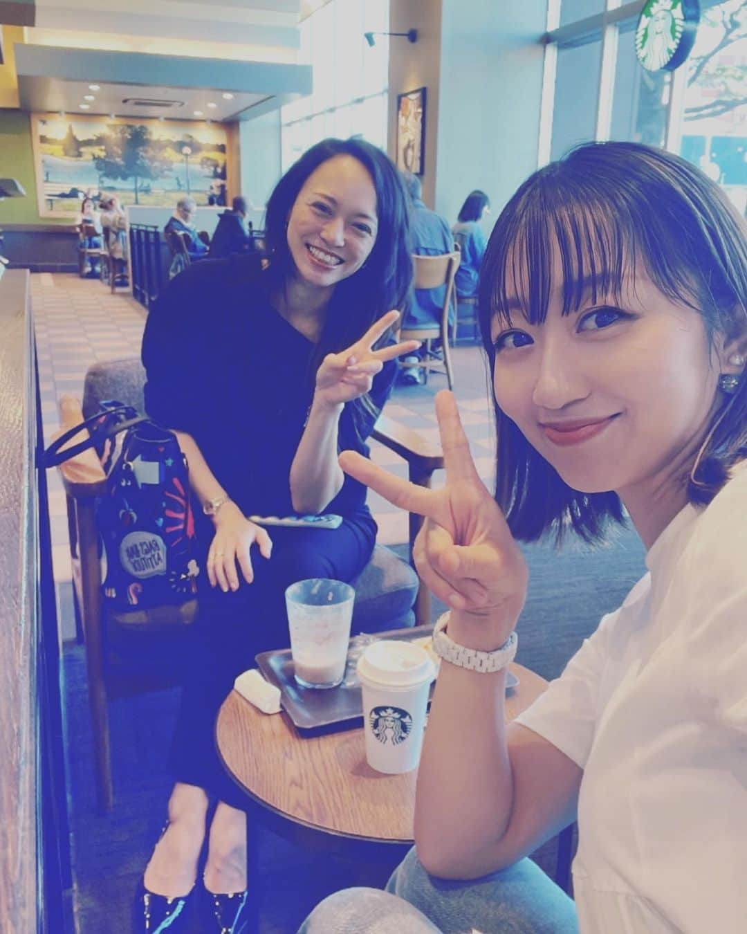 森本さやかさんのインスタグラム写真 - (森本さやかInstagram)「#morningcoffeetime ☕*°  お友達は3人の子供のママ👩🏻  子供にどう対応したらいいんだろうって時が多々あったりするんだけれど…(．．)  もし私が子供だったら、 母にこう言われたら嬉しい！😭 って声掛けを見事に再現してくれて…  #ためになります 🥲🫶   ひたすら …φ(．．)ﾒﾓﾒﾓ ‪‪𓂃 𓈒𓏸✎  #子育て悩み  #ありがたき #先輩ママ  #朝のスタバ 🧋🤎‎🤍  #morningstarbucks   #starbuckscoffee☕️」11月3日 7時54分 - sayakamorimoto1011