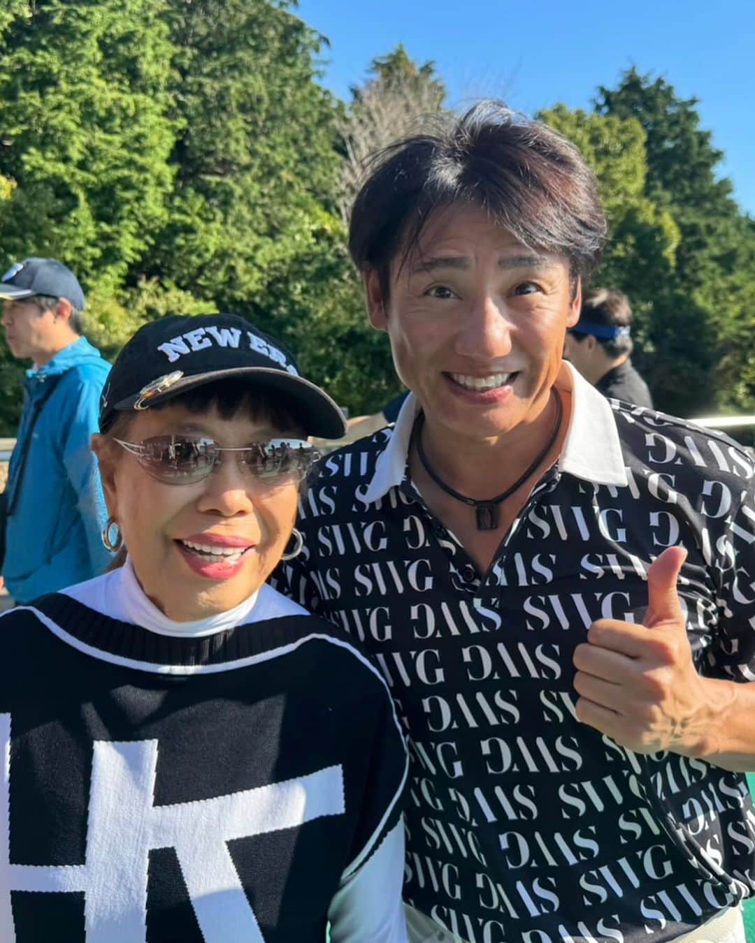 池谷幸雄さんのインスタグラム写真 - (池谷幸雄Instagram)「先日、コシノヒロコさんのコンペに参加させて頂きました⛳️  ヒロコ先生、相変わらず若々しくて素晴らしかったです✨  僕も、見習って頑張ろうと思います💪🍖  #こしのひろこ #池谷幸雄 #ゴルフコンペ #ゴルフ #ゴルフスイング動画」11月3日 7時59分 - yukio_iketani