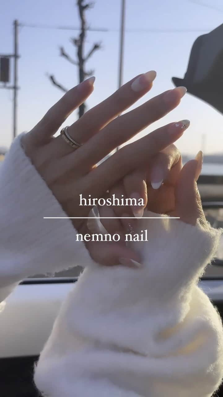 とものインスタグラム：「めちゃかわネイルデザイン💅  @connect_wh  @nemno_nail   今回も nemnoさんで♡♡  めちゃくちゃラブリーnail してもらったの♡  デザインは チークネイル✖️フレンチ 記念日に合わせて、 薬指にくり抜きハートで可愛い😍😍  本当フレンチラインがツボすぎて めちゃくちゃ上手いの🤤 いつもありがとうございます♡  【とものインスタを見た】 で、割引きしていただけます♡ １１月末までなので 是非行ってみてね♡ マツエクもエステも美容院も 全て割引対象になります♡  #nail#naild#くり抜きハート#チークネイル#バーチャルネイル#フレンチネイル#女子力アップ#男ウケネイル#うっとりネイル#pinknail#ピンクネイル #広島ネイルサロン#ネイルデザイン」