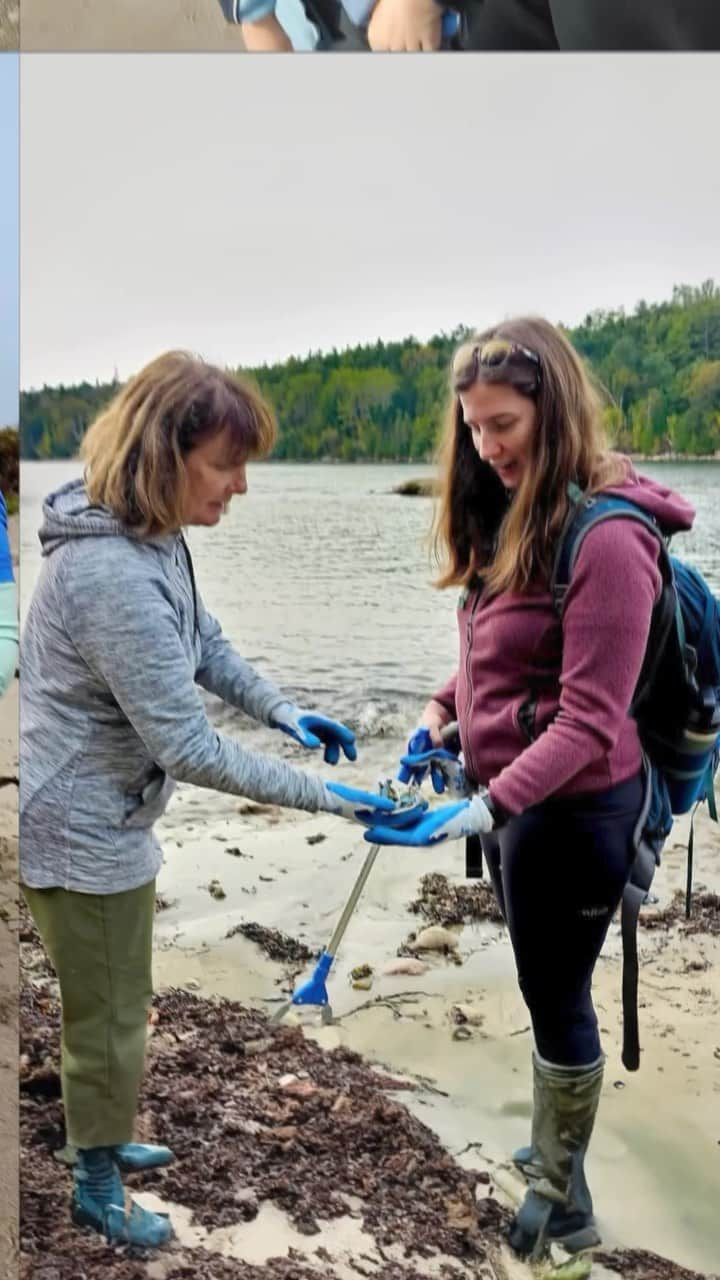 サム・ヒューアンのインスタグラム：「WE DID IT, PEAKERS! 🌊🏖️   Over 1,990 lbs of trash and 6,838 total items were collected throughout the #OCChallenge in support of @oceanconservancy!   The TOP items collected were beverage cans and bottles, cigarette butts, food wrappers, grocery bags, and various bags!!  Together, we will continue to play a role in fighting ocean plastic pollution and reducing single-use plastics.   Thank YOU, Peakers! 💙🙌 . . . . #PeakersSeaTheChange #OCxMPC #OceanConservancy #MyPeakChallenge #MPC2023 #MPC #SamHeughan」