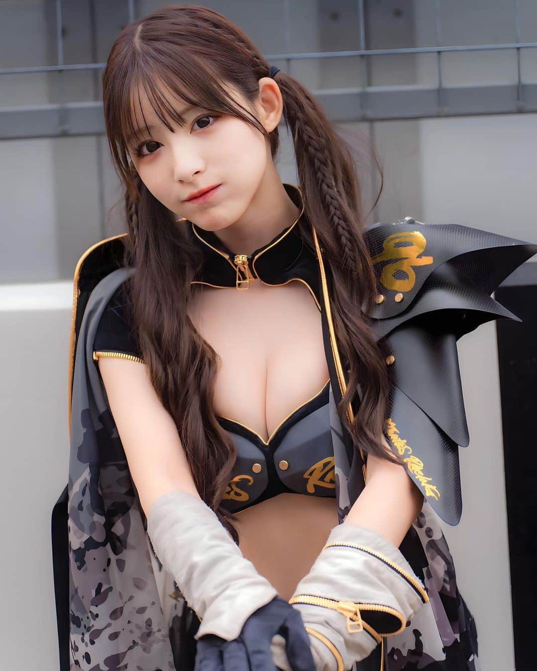 のインスタグラム：「【ご報告👑】 #日本レースクイーン大賞2023 に挑戦する事に決めました！  《 #メディバンネップリ賞 》受賞を目指して最後まで全力で頑張ります！ 応援よろしくお願いします🧸  まずは今週末のSUPER GT最終戦で行われる"先行特別現地投票"で投票の程よろしくお願い致します-`📢⋆  #rq #レースクイーン #日本レースクイーン大賞 #日本レースクイーン大賞2023 #花乃衣美優」