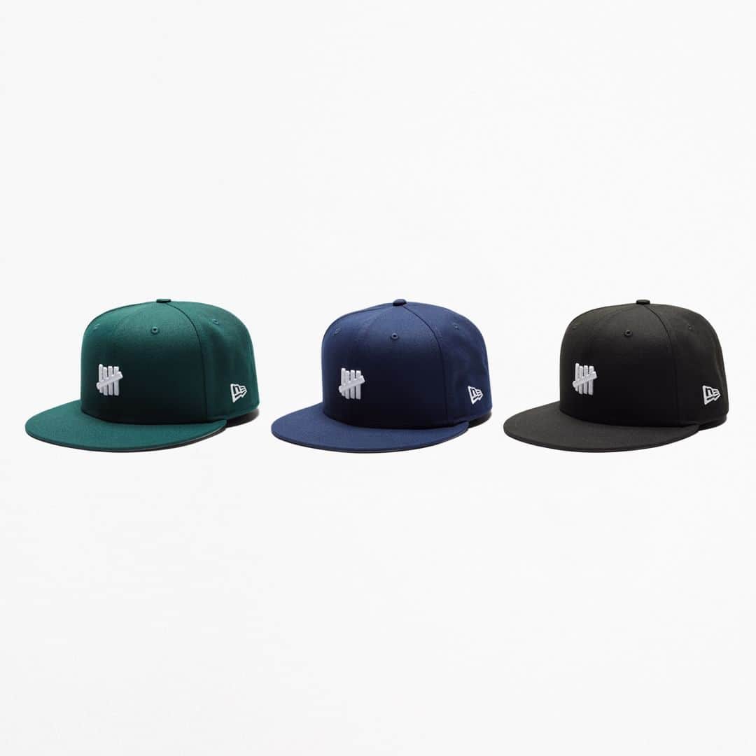UNDFTDのインスタグラム：「A detailed look into UNDEFEATED HOLIDAY 2023 Drop 1  Drop 1 headwear includes the UNDEFEATED x New Era Chainstitched Fitted, Icon Contrast Speckled Beanie, Icon Winter Cap and Striped Icon Beanie.  The UNDEFEATED x New Era Chainstitched Fitted is made from 100% polyester twill with a grey undervisor and an embroidered ‘5-strike’ icon on the front and chainstitch embroidered UNDFTD on the back, available in Hunter Green, Blue and Black. The Icon Contrast Speckled Beanie and Striped Icon Beanie are both made of 100% acrylic 2x1 rib and feature an embroidered ‘5-strike’ icon on the front, available in a variety of colors. The Icon Winter Cap is 100% polyester with a sherpa lining and embroidered ‘5-strike’ icon on the front, available in Brown, Olive and Black.   Available Friday, 11/3 at 11am at all UNDEFEATED Chapter Stores and 8am PST at Undefeated.com」