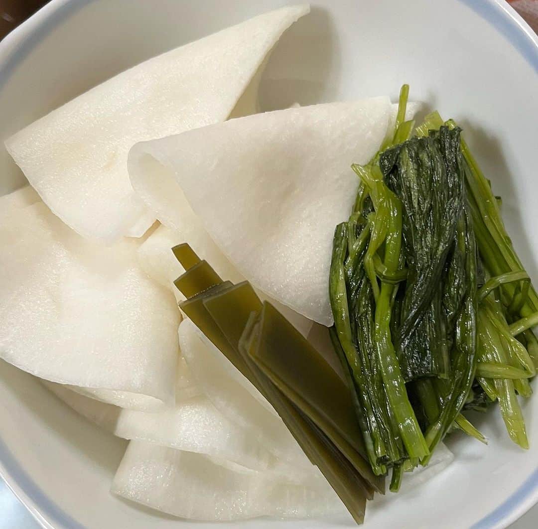 森武史のインスタグラム：「アメブロを投稿しました。 『京都の冬の味覚』 #アメブロ #大藤 #千枚漬け  ブログに詳細載せました！このインスタのプロフィールのURLから御覧になれます！」