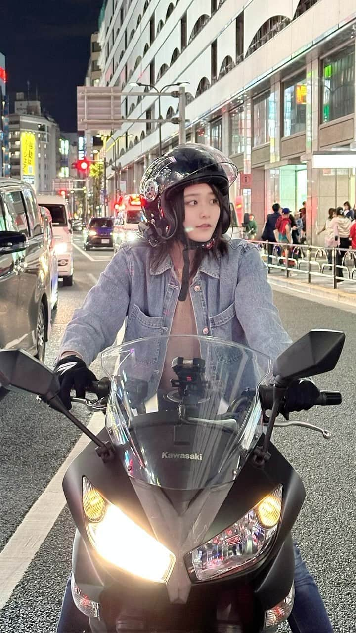 彩雪のインスタグラム：「めちゃくちゃバイク日和！！ なのでわたしも今日はバイク移動です🏍️ 舞台【片思いの天使たち】3日目🪽✨ 劇場でお待ちしてます😊」