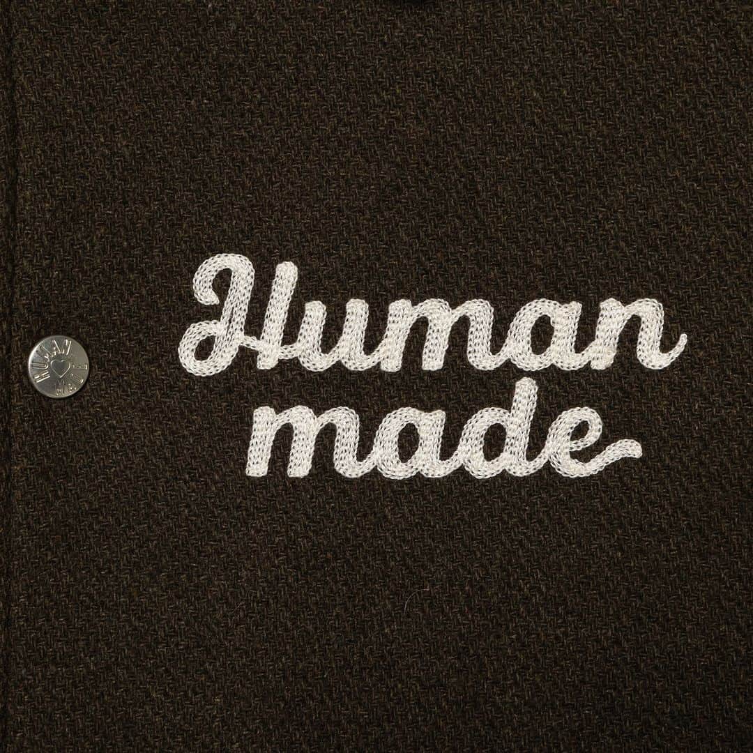 HUMAN MADEさんのインスタグラム写真 - (HUMAN MADEInstagram)「"STADIUM JACKET” will be available at 4th November 11:00am (JST) at Human Made stores mentioned below.  11月4日AM11時より、"STADIUM JACKET” が HUMAN MADE のオンラインストア並びに下記の直営店舗にて発売となります。  [取り扱い直営店舗 - Available at these Human Made stores] ■ HUMAN MADE ONLINE STORE ■ HUMAN MADE OFFLINE STORE ■ HUMAN MADE HARAJUKU ■ HUMAN MADE SHIBUYA PARCO ■ HUMAN MADE 1928 ■ HUMAN MADE SHINSAIBASHI PARCO ■ HUMAN MADE SAPPORO  *在庫状況は各店舗までお問い合わせください。 *Please contact each store for stock status.  秋口に活躍する、スタジアムジャケット。チェーン刺繍の左胸ロゴと刺繍ワッペンのグラフィックで表現された、バックスタイルが特徴です。  Stadium jacket for early fall. Details include a chain-stitched logo on the left chest and a large embroidered graphic patch on the back.」11月3日 11時26分 - humanmade