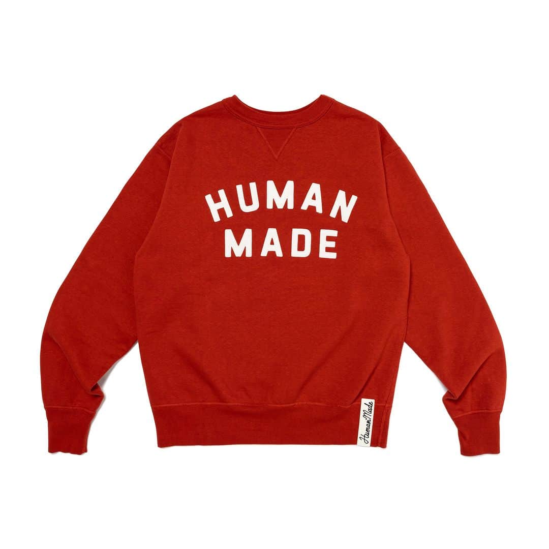 HUMAN MADEさんのインスタグラム写真 - (HUMAN MADEInstagram)「"SWEATSHIRT” will be available at 4th November 11:00am (JST) at Human Made stores mentioned below.  11月4日AM11時より、"SWEATSHIRT” が HUMAN MADE のオンラインストア並びに下記の直営店舗にて発売となります。  [取り扱い直営店舗 - Available at these Human Made stores] ■ HUMAN MADE ONLINE STORE ■ HUMAN MADE OFFLINE STORE ■ HUMAN MADE HARAJUKU ■ HUMAN MADE SHIBUYA PARCO ■ HUMAN MADE 1928 ■ HUMAN MADE SHINSAIBASHI PARCO ■ HUMAN MADE SAPPORO  *在庫状況は各店舗までお問い合わせください。 *Please contact each store for stock status.  柔らかな裏毛生地を用いた、クルーネックのスウェットシャツ。フェルトワッペンで表現した前後のモチーフが特徴です。  Crewneck sweatshirt in soft and comfortable fleece. Felt lettering on both the front and back completes the design.」11月3日 11時30分 - humanmade