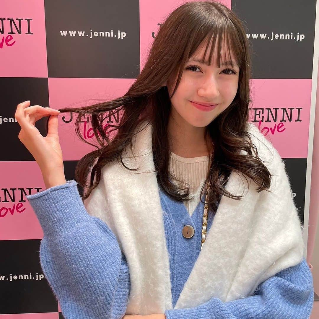 JENNI loveのインスタグラム：「ニコ☆プチモデルのジュリア©︎が遊びに来てくれた日♥️ お久しぶりのジュリア©︎さらに大人っぽくなっててびっくりしたよ🫢‪.ᐟ‪‪❤︎‬ 来てくれて嬉しかったな…ありがとう💖 ̖́-‬  #jennilove  #ジェニィラブ #ジュリア #ニコプチ」