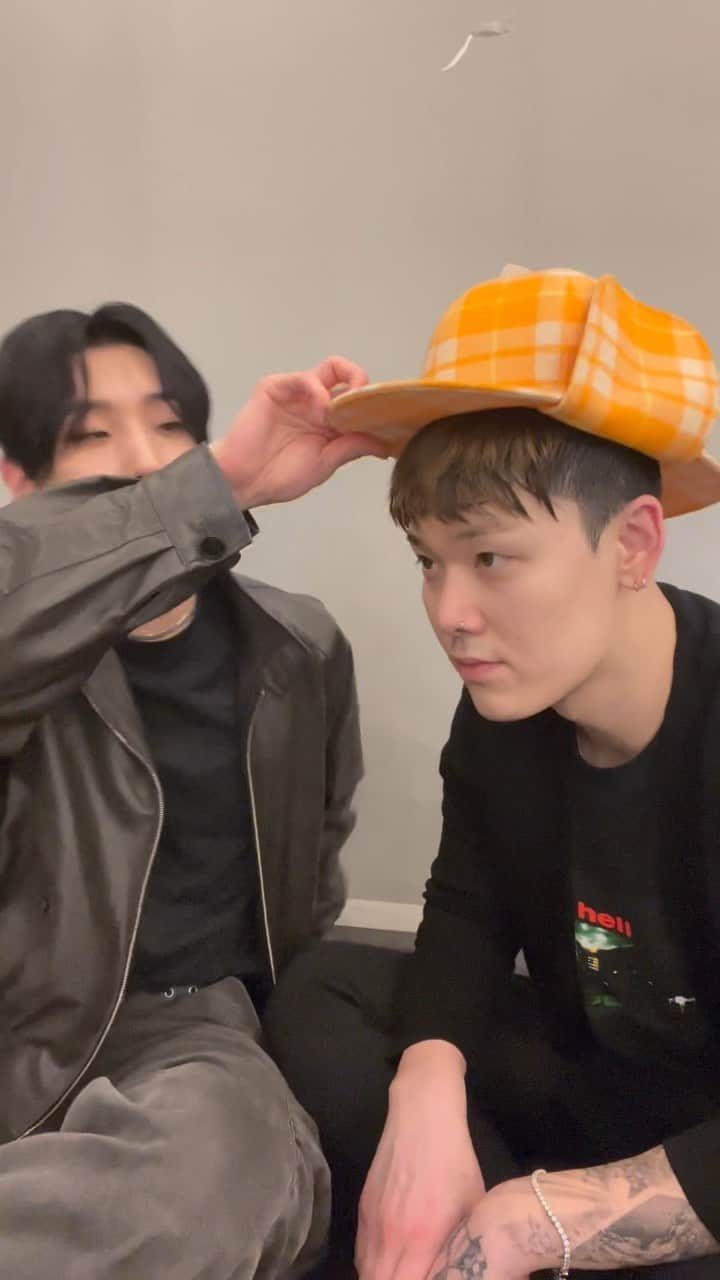 ZELO のインスタグラム：「I still have this hat😋 🎥 CD : @meialjamil」