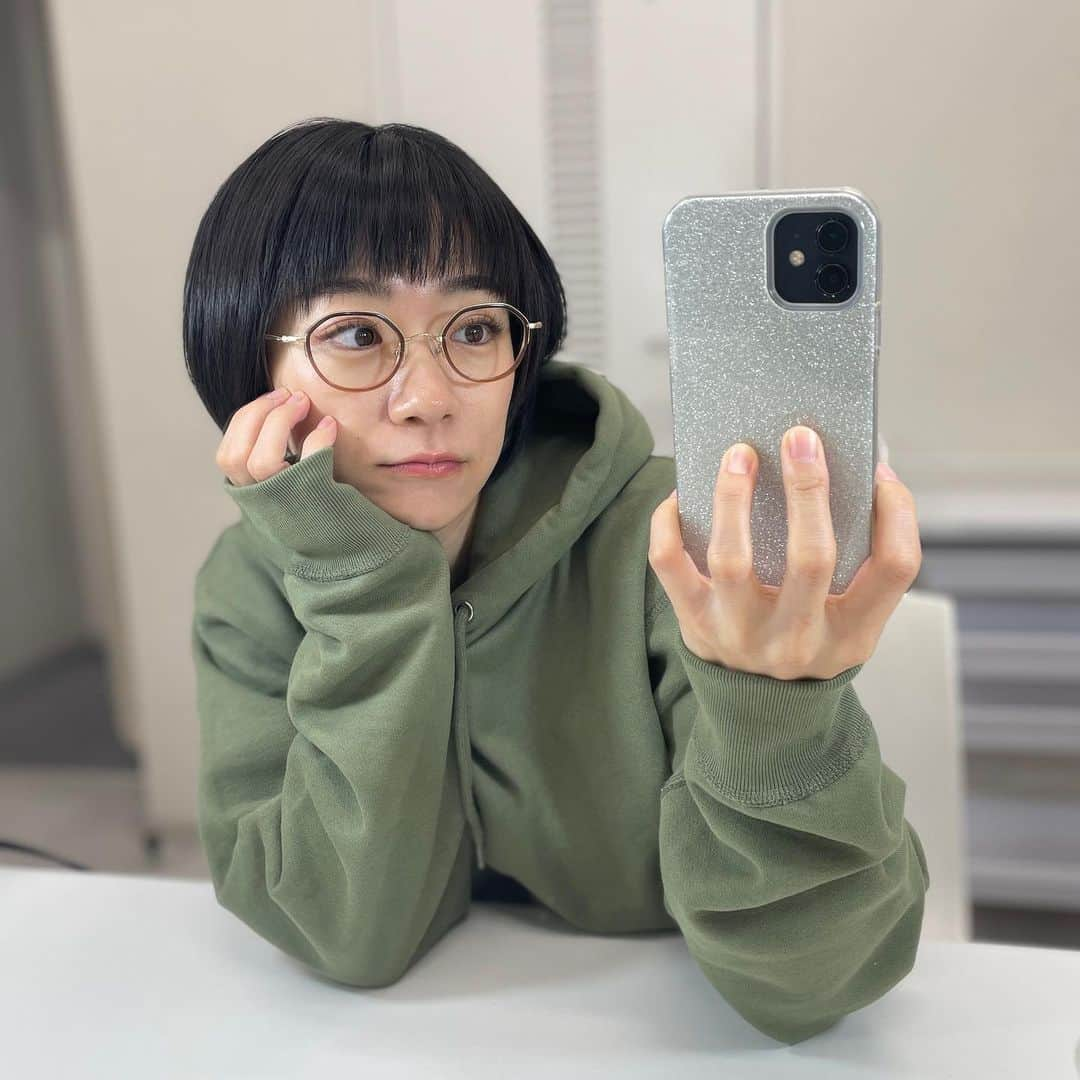 時東ぁみさんのインスタグラム写真 - (時東ぁみInstagram)「三連休とくにやることないよーってかた？？ ・ 明日11/4は三井アウトレットパーク横浜ベイサイド 明後日11/5は草加市文化会館 に来たら私に会えますよ？🤓 ・ イベント出店したり、筋肉見せてたりするのでもしよかったら来てね☆ ・ #時東ぁみ #文化の日 #三連休  #愛犬イベント #ドッグイベント #DOGFESTA #ベイサイドッグ #ワンだふるなアウトレット #横浜ベイサイド #三井アウトレットパーク横浜ベイサイド  #撮影会 #幸せ家族 #家族写真 #幸せ家族チャリティー #撮影 #ペット撮影 #チャリティー  #大会 #apf #ウィメンズフィットウェアモデル  #トレーニー #パーソナルトレーニング #トレーニング #training #筋トレ #筋トレ女子 #workout #ワークアウト #トレーニングウェア #草加市文化会館」11月3日 12時28分 - amitokito