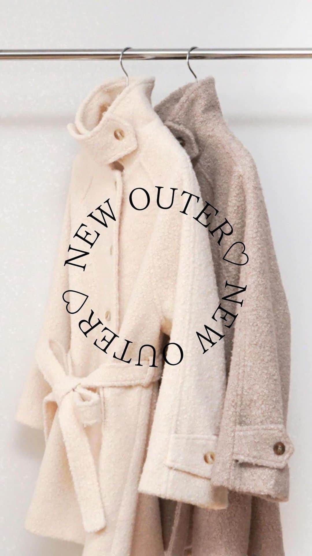 flower OFFICIAL WEB STOREのインスタグラム：「アウター入荷ラッシュ🤍🌬️🍃 flower2023awのアウターは11/7に全ての型がリリースします✨お見逃しなく❣️  気になるアウターは何番目でしたか？👀💕」