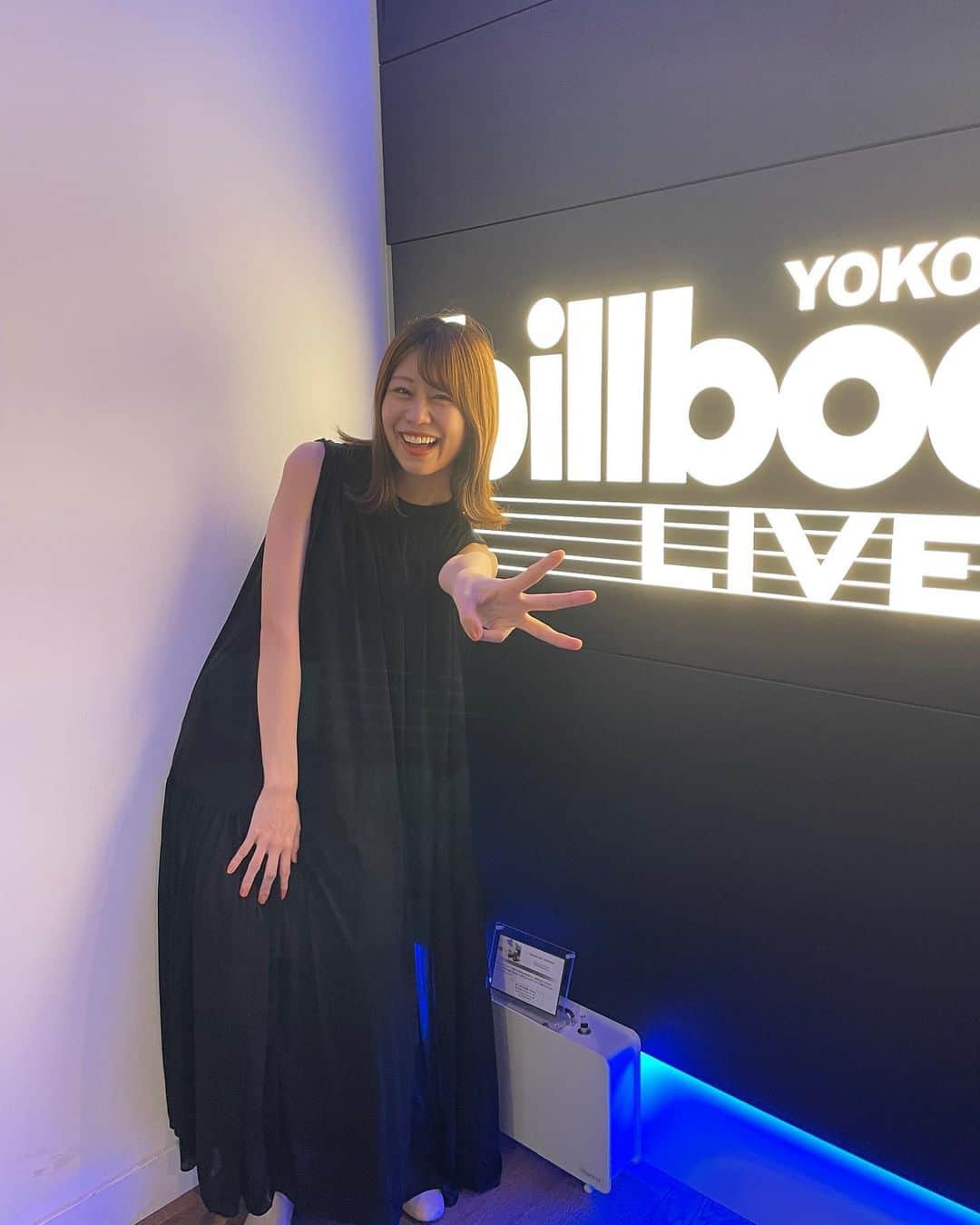 大塚紗英のインスタグラム：「ライブまであと3日❣️ 朝やりきれなかったカウントダウンフォト😱」