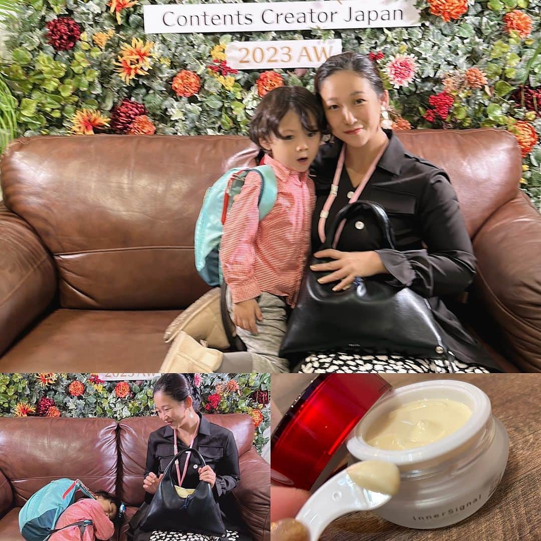 のインスタグラム：「New bag 3rd generation👜 I'm even happier with your wonderful skin care✨✨ thank you for the wonderful day👏 @ccj_official.jp #ccj2023 のイベント（＾_＾） @otsukanc #インナーシグナル #5cリッチクリーム めっちゃ伸びが良くて保湿も素敵だった（≧∇≦） 香りもいやされた(*☻-☻*) 新しいバッグ こちら同じもの三代目でお出かけ(´∀｀*) 素敵な祝日をお過ごしください㊗️」