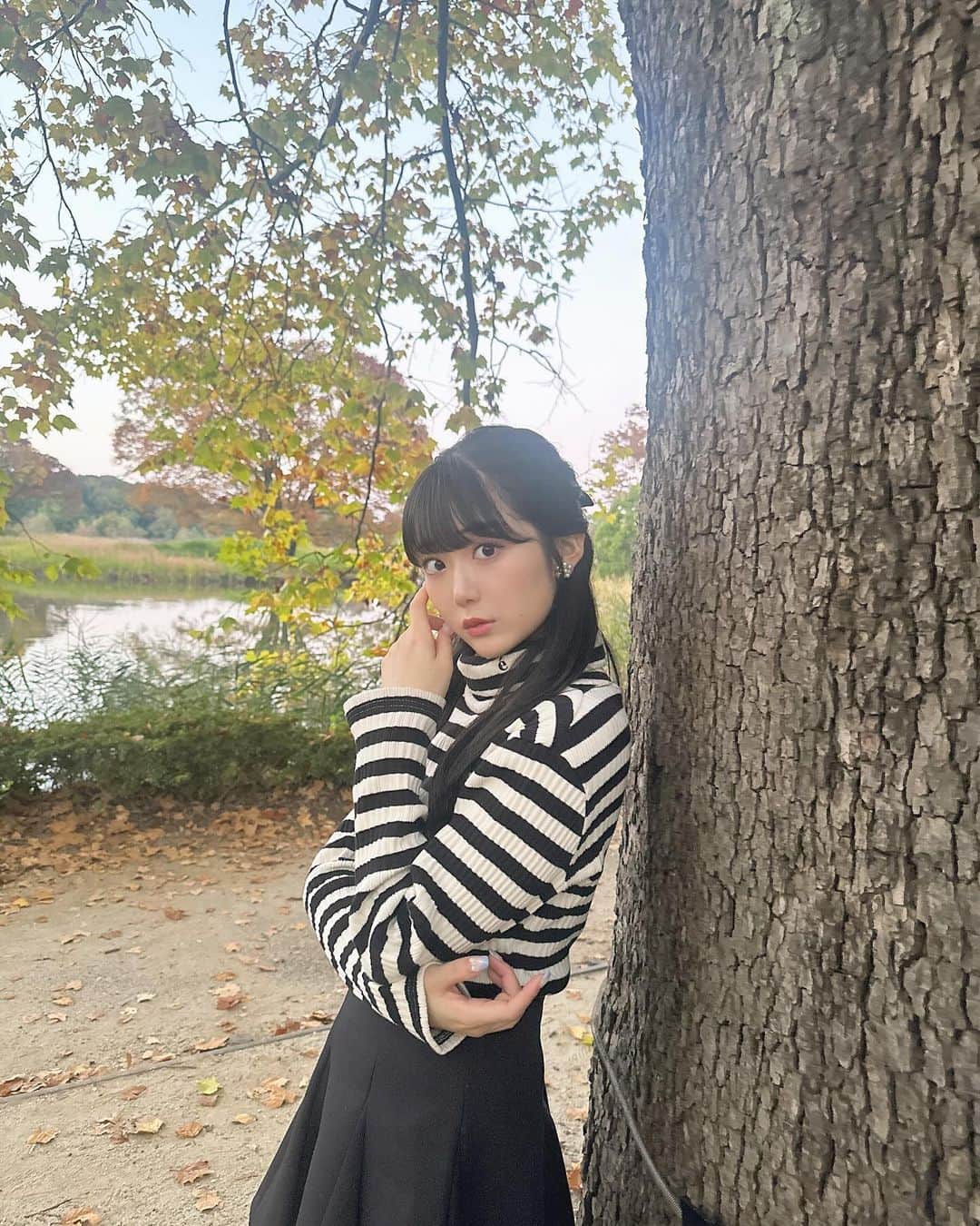 阿部夢梨さんのインスタグラム写真 - (阿部夢梨Instagram)「🌛🍁🍂」11月3日 22時15分 - yumeri_abe.official