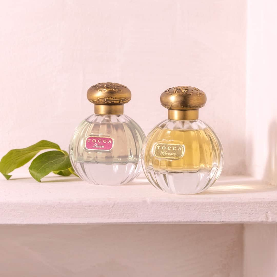 トッカのインスタグラム：「Explore Lucia – our latest fragrance – or rediscover the timeless charm of Florence, a classic favorite. Which one will become your new signature scent?   #TOCCA #LoveYourself  _ #TOCCAbeauty #TOCCAperfume #TOCCAFragrance #TOCCAFlorence #Florence #TOCCALucia #Lucia #fragrance #eaudeparfum #perfume #perfumery #finefragrance #timelessbeauty #european #handcraftedbeauty #adventure #explore #beauty #scent #signaturescent #lemon #fig #vetiver #bergamot #pear #gardenia #bestselling #bestseller」