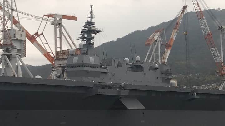 高本剛志さんのインスタグラム写真 - (高本剛志Instagram)「護衛艦たかもと 今週の動画アップ完了！  今回は、空母化の特別改造がほぼ完了した護衛艦かがを、呉湾艦船めぐりからガン見してきました！  最高のクルージング。 乗組員総員集合～っ！ ヨーソロー！(￣^￣)ゞ youtu.be/6sfJgsJkFhY?si… #海上自衛隊#海自#jmsdf #護衛艦#かが#空母 #呉市 #呉湾艦船めぐり」11月3日 22時26分 - takamoto76