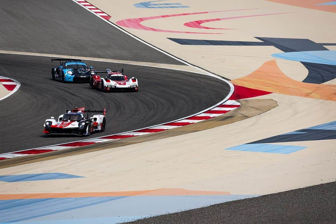 セバスチャン・ブエミさんのインスタグラム写真 - (セバスチャン・ブエミInstagram)「#8HBAHRAIN Great first practices in Bahrain, although we were caught off guard by unexpected rain.  Qualifying begins at 5pm local time! . . .  #AlpianBanking #gowago #cliniquenescens #redbull #moodcollection #WEC #fiawec #lmp1 #racingcar #racingdriver #lemans24h #WEC #Endurance #gr010hybrid #ToyotaGazoo #racing #motorsport #RedBull #RichardMille #lemans24 #24hdumans #MoodCollection #racingdriver #GoHyper #ToyotaGAZOORacing #PushingTheLimitsForBetter #sebastienbuemi #24hlemans #alpian」11月3日 22時23分 - sebastien_buemi