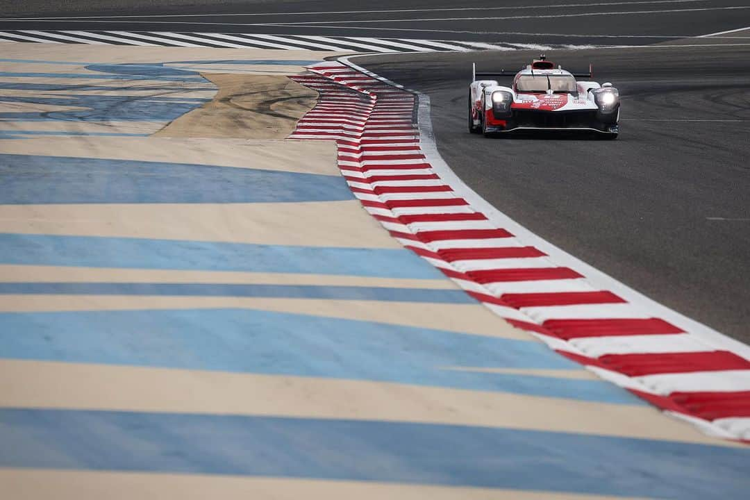 セバスチャン・ブエミさんのインスタグラム写真 - (セバスチャン・ブエミInstagram)「#8HBAHRAIN Great first practices in Bahrain, although we were caught off guard by unexpected rain.  Qualifying begins at 5pm local time! . . .  #AlpianBanking #gowago #cliniquenescens #redbull #moodcollection #WEC #fiawec #lmp1 #racingcar #racingdriver #lemans24h #WEC #Endurance #gr010hybrid #ToyotaGazoo #racing #motorsport #RedBull #RichardMille #lemans24 #24hdumans #MoodCollection #racingdriver #GoHyper #ToyotaGAZOORacing #PushingTheLimitsForBetter #sebastienbuemi #24hlemans #alpian」11月3日 22時23分 - sebastien_buemi