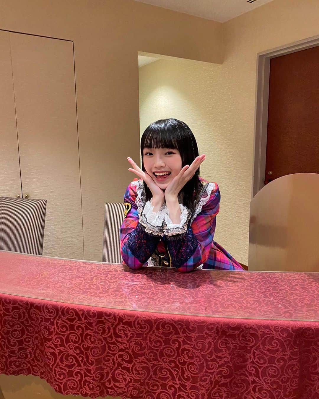 山﨑愛生さんのインスタグラム写真 - (山﨑愛生Instagram)「. モーニング娘。'23 コンサートツアー秋『Neverending Shine Show』 横浜公演🎤ありがとうございました😁  たーっくさんの皆さんが来てくださって、 とーーっても嬉しかった🥰  📷 ♡3枚目は上からの愛生😙 ♡4枚目は下からの愛生😚  #mm23_nss  #モーニング娘 #モーニング娘23  #morningmusume23  #山﨑愛生 #パンダさんパワー」11月3日 22時37分 - mei_yamazaki.official