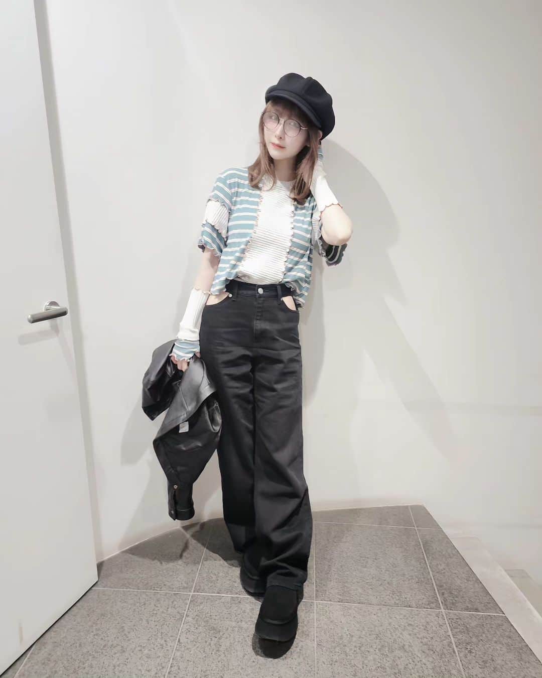 のインスタグラム：「えなこちゃんが履いてたパンツ👖 可愛くてまねっこしました…🥺（奈々）」