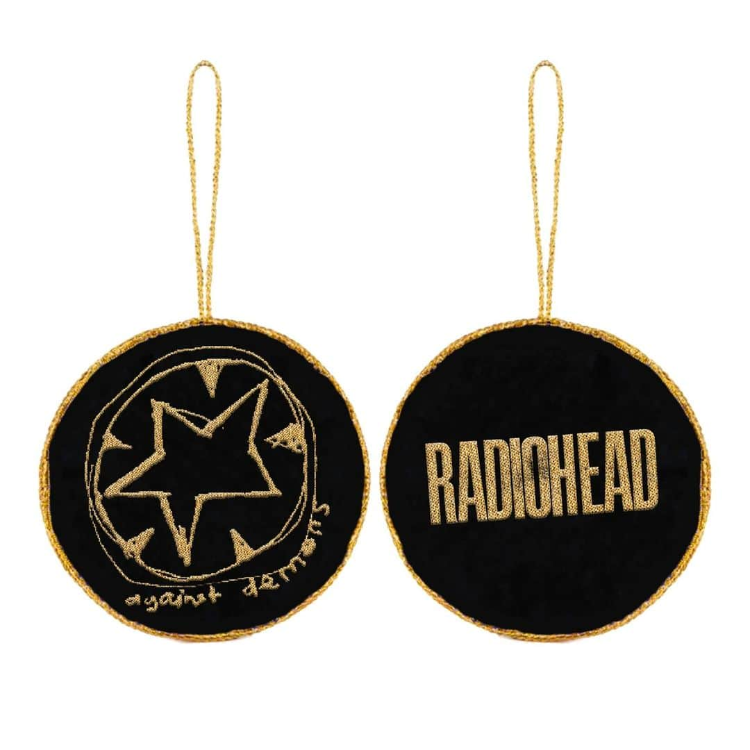 Radioheadさんのインスタグラム写真 - (RadioheadInstagram)「W.A.S.T.E. Products are pleased to present a selection of brand new Radiohead Holiday-themed merch for 2023. You can peruse the full range at link in bio.」11月3日 22時40分 - radiohead