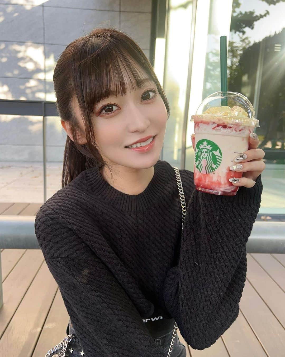 石飛恵里花さんのインスタグラム写真 - (石飛恵里花Instagram)「🍓🍓🍓」11月3日 22時52分 - eririn959