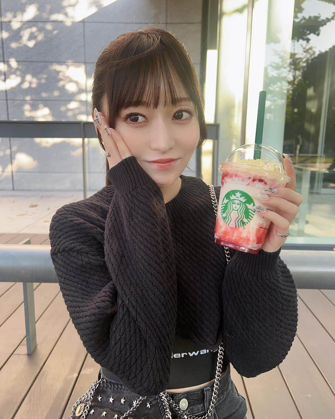 石飛恵里花さんのインスタグラム写真 - (石飛恵里花Instagram)「🍓🍓🍓」11月3日 22時52分 - eririn959