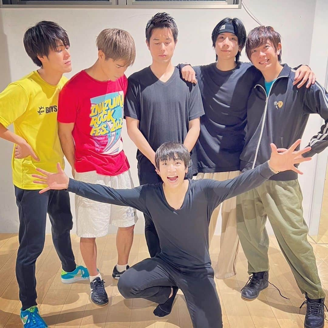 本田剛文さんのインスタグラム写真 - (本田剛文Instagram)「誕生日はイベントの後にアツアツの稽古でした！！  #メンチ #切るのか切らぬのか #個人差 #みんな違ってみんないい #誕生日 #感謝 #ボイメン #本田剛文」11月3日 22時54分 - boymen_honda