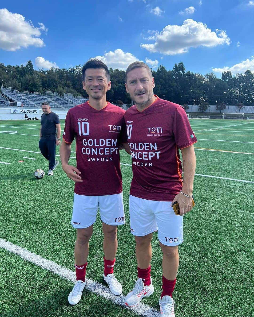 渡邉将基のインスタグラム：「Grazie Mille🇮🇹 @francescototti @goldenconcept.jpn」